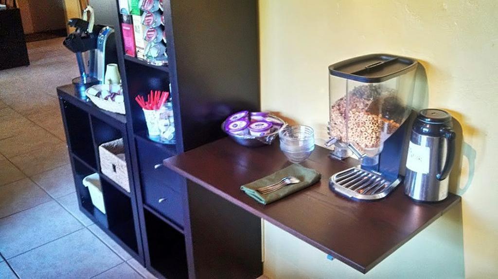 Zenyard Guest House Феникс Экстерьер фото